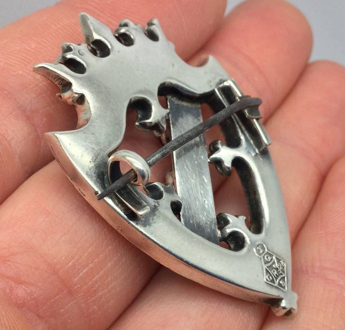 Victorian Sterling Silver Scottish Agate Brooch Pin Circa 1890 In Excellent Condition In Montreal, QC