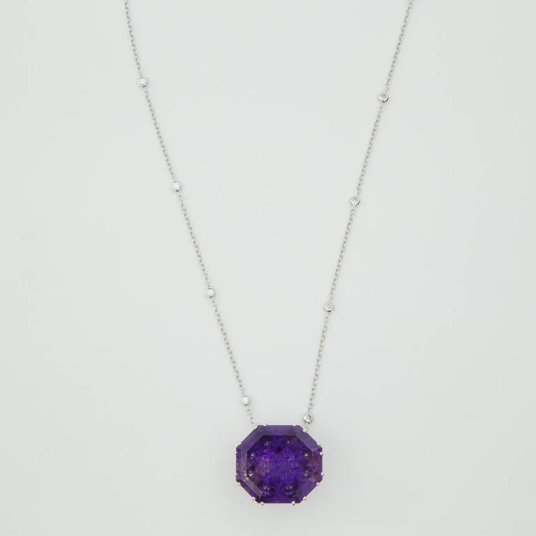 68.2 Carat Amethyst Fancy Cut Gemstone Pendant Necklace In New Condition In Montreal, QC