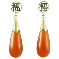 Chinese Carnelian Gold Teardrop Earrings