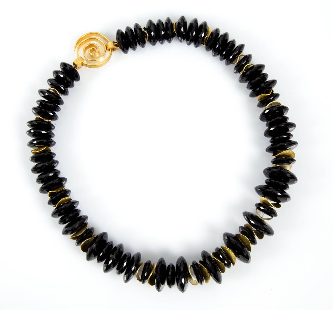 Black Spinel Facet Bead Gilt Silver Necklace In New Condition In Montreal, QC