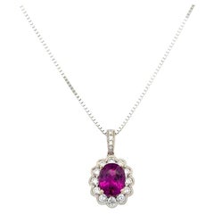 Collana con ciondolo ovale di 1,90 carati di granato viola e diamanti RBC in oro Vintage