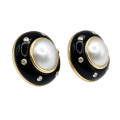 Boucles d'oreilles vintage « Trianon » de créateur, en or, avec perle Mabe, onyx et diamants RBC