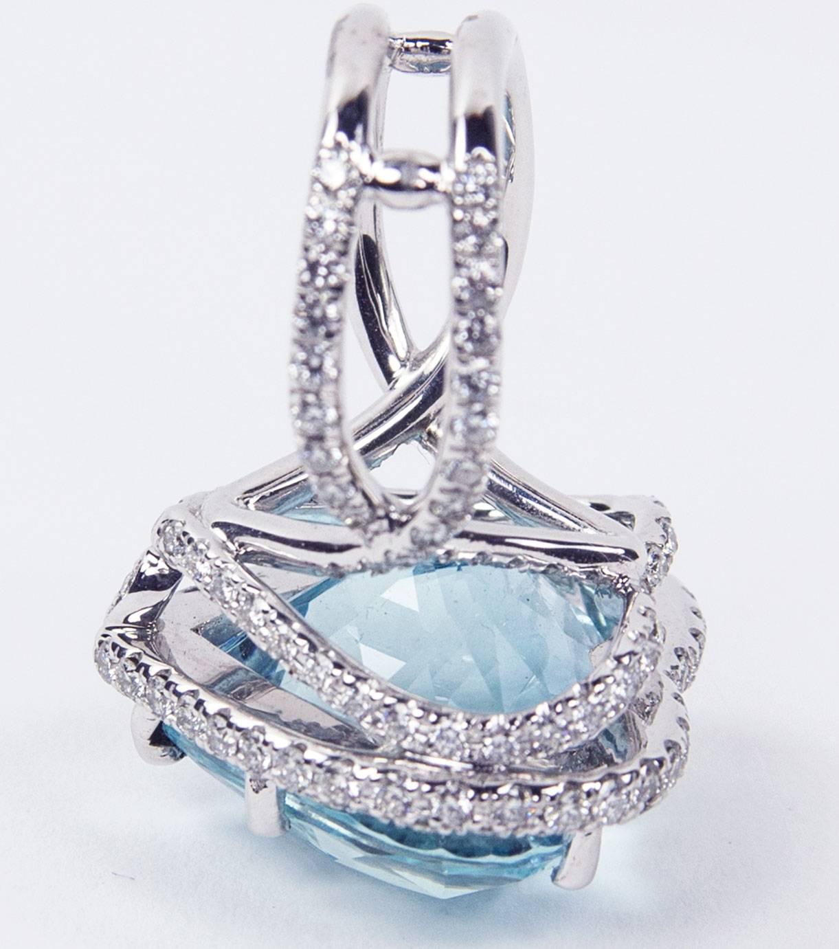 Women's or Men's 29.60 Carat Heart Shape Aquamarine Diamond Gold Ring Estate Fine Jewelry