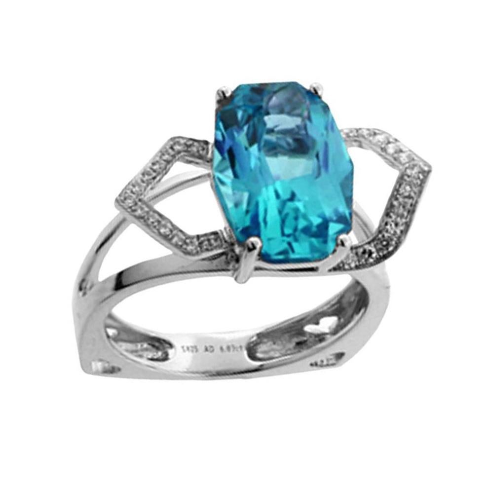 Mixed Cut Blue Topaz and Diamond Gold Cocktail Ring Estate Fine Jewelry For Sale