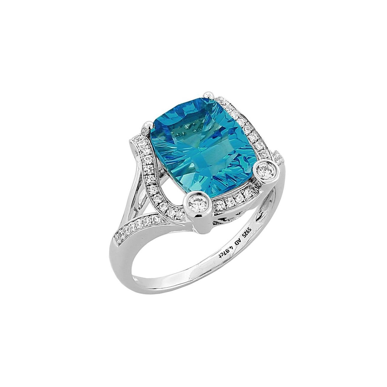 Cushion Cut Swiss Blue Topaz Diamond Gold Ring Estate Fine Jewelry (Kissenschliff) im Angebot
