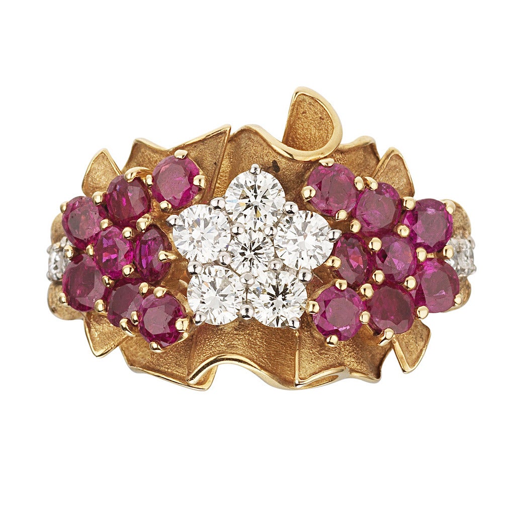 1940s Retro French Ruby Diamond Gold Platinum Flower Bouquet Ring
