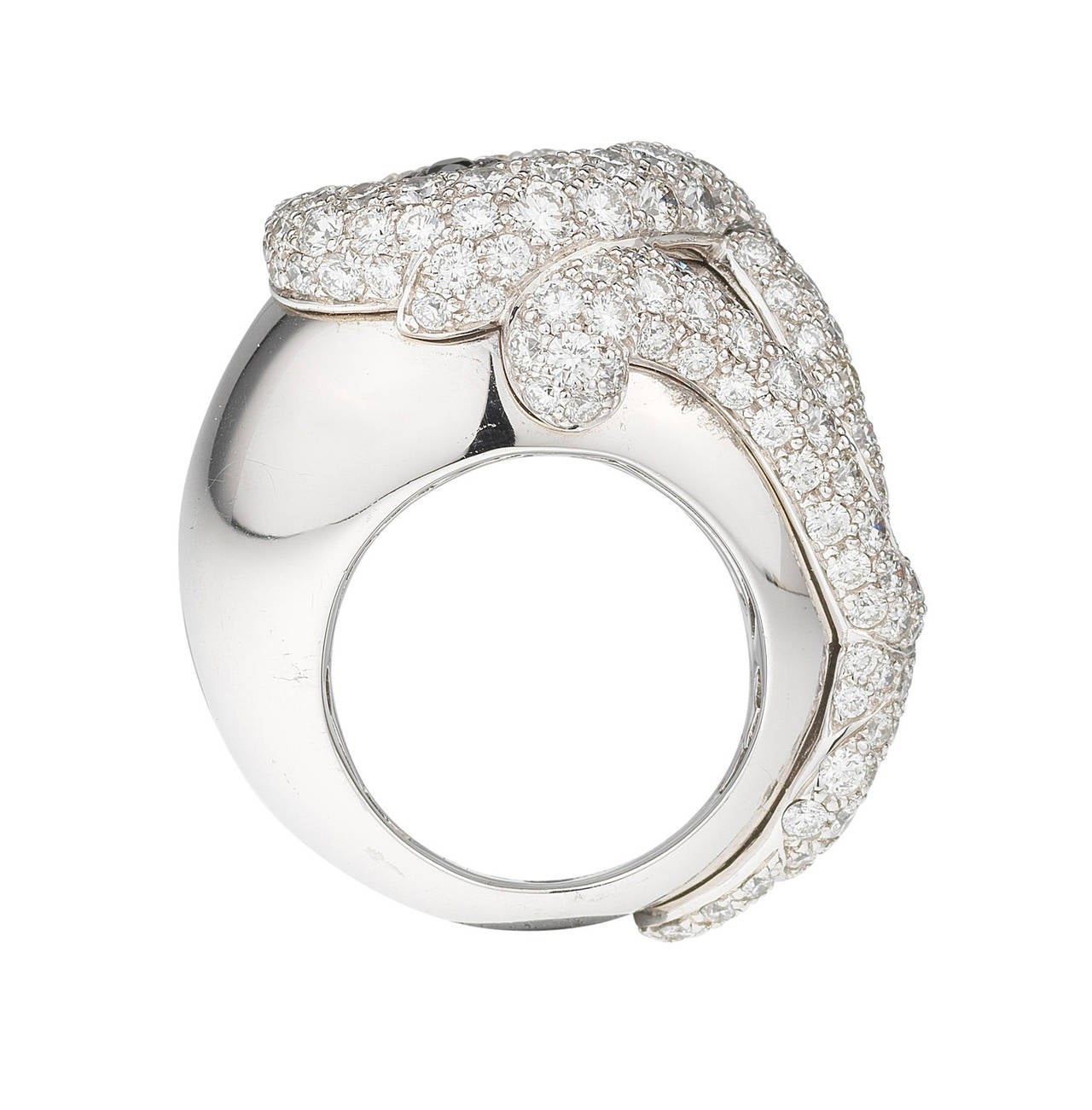 Contemporary De Grisogono Diamond Gold Flower Ring