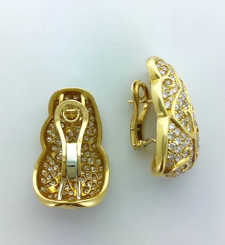 1980S French Diamond and Yellow Gold Earrings 1