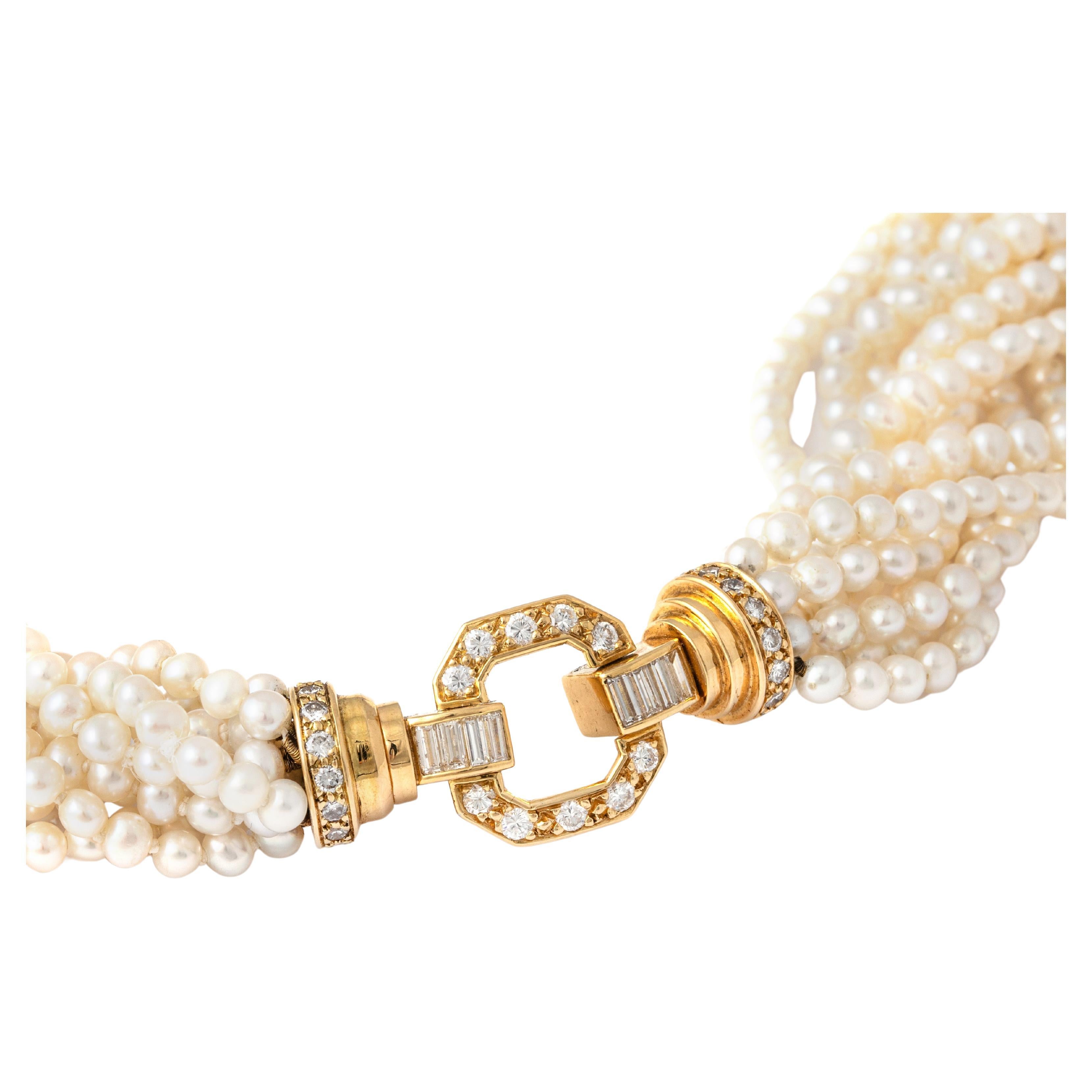 Diamond Yellow Gold 18K Pearl Necklace For Sale