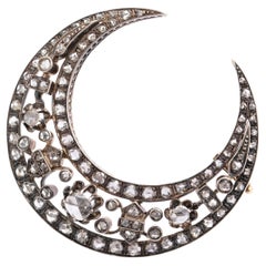 Chaîne collier français ancienne broche pendentif en forme de croissant de diamants du 19ème siècle