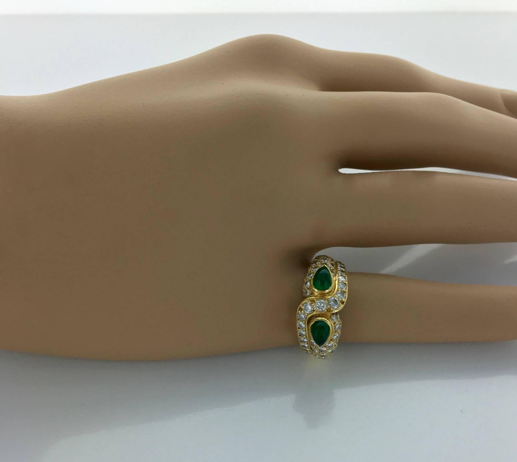 Boucheron 'Vous et Moi' Emerald Diamond and Gold Ring  In Excellent Condition In Geneva, CH