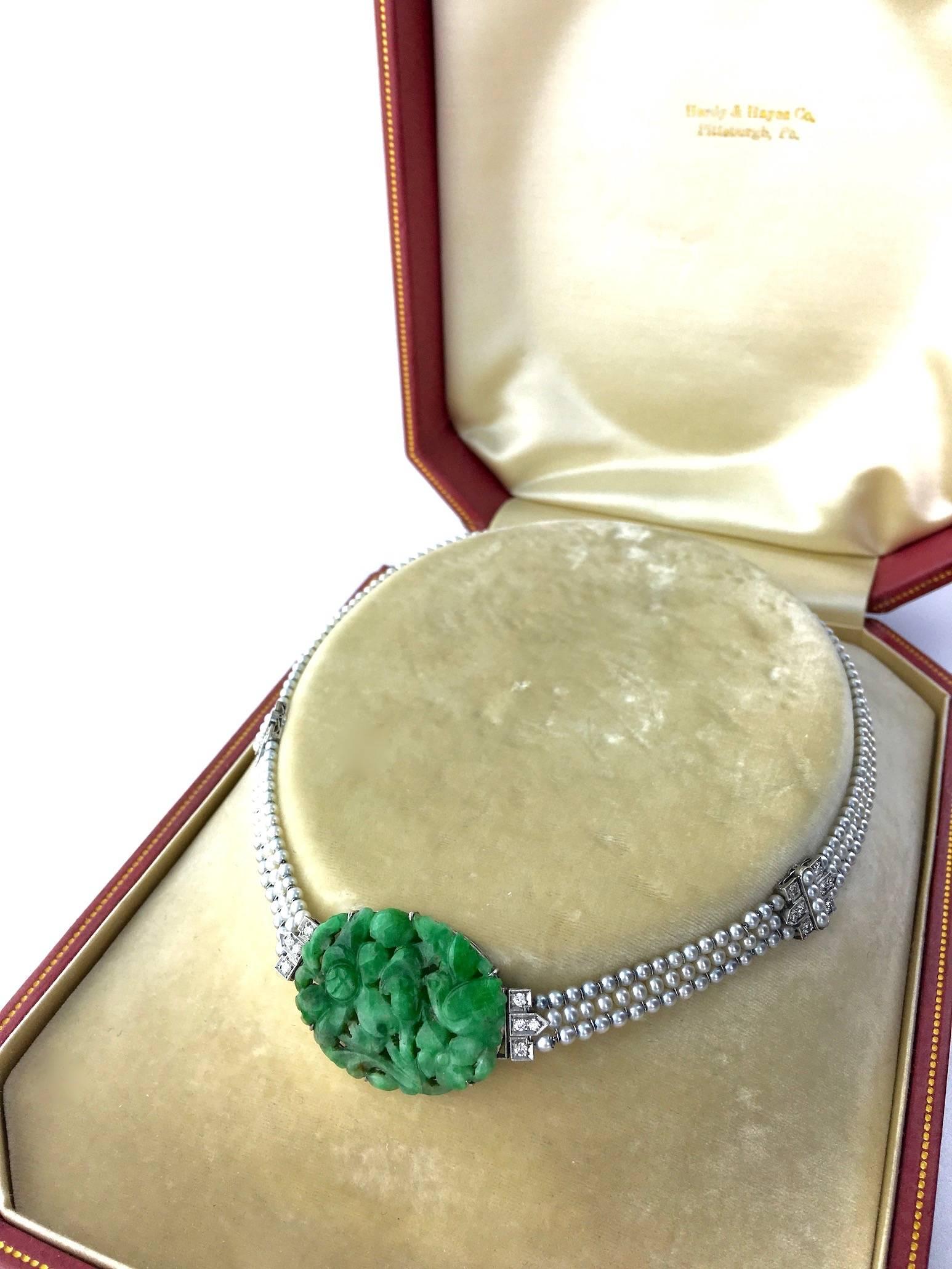 Women's 1920s Art Deco Jade Nephrite Pearl Diamond Platinum Necklace