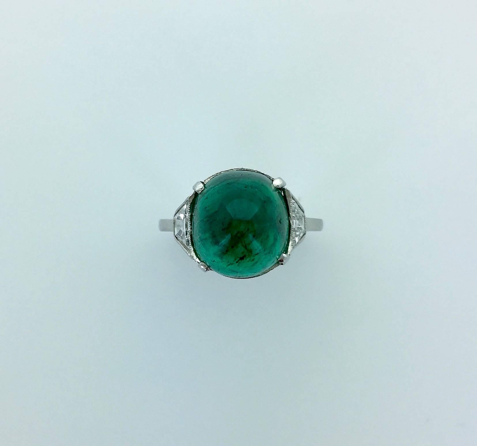 Women's or Men's 7.24 Carat Colombian Emerald on Diamond Platinum Art Deco Ring
