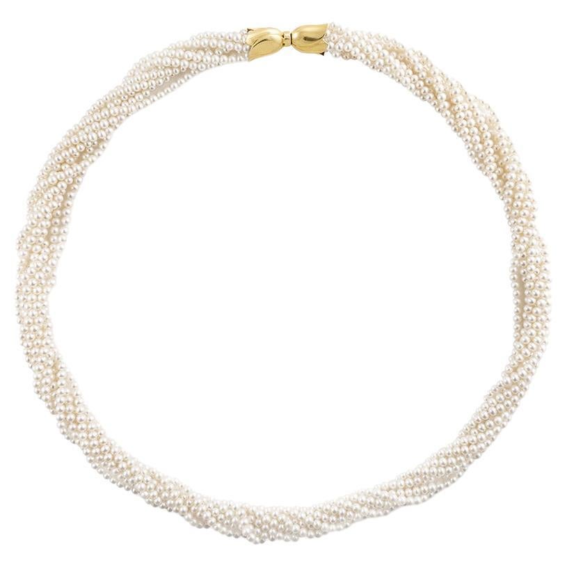 1980s Cultured Pearl Yellow Gold 18 Karat Clasp Sautoir Necklace