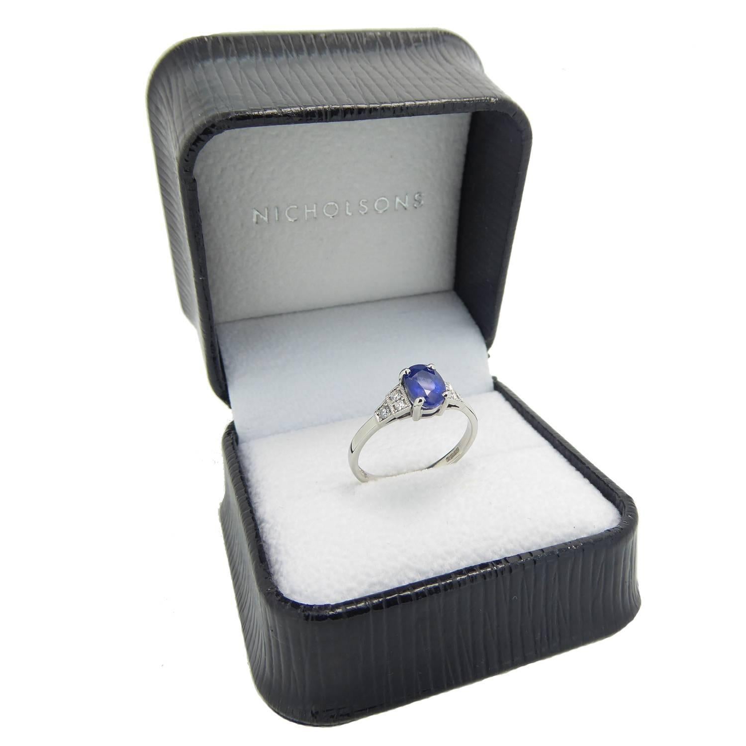 Art Deco Style Sapphire Diamond Engagement Ring in Platinum In New Condition In Yorkshire, West Yorkshire