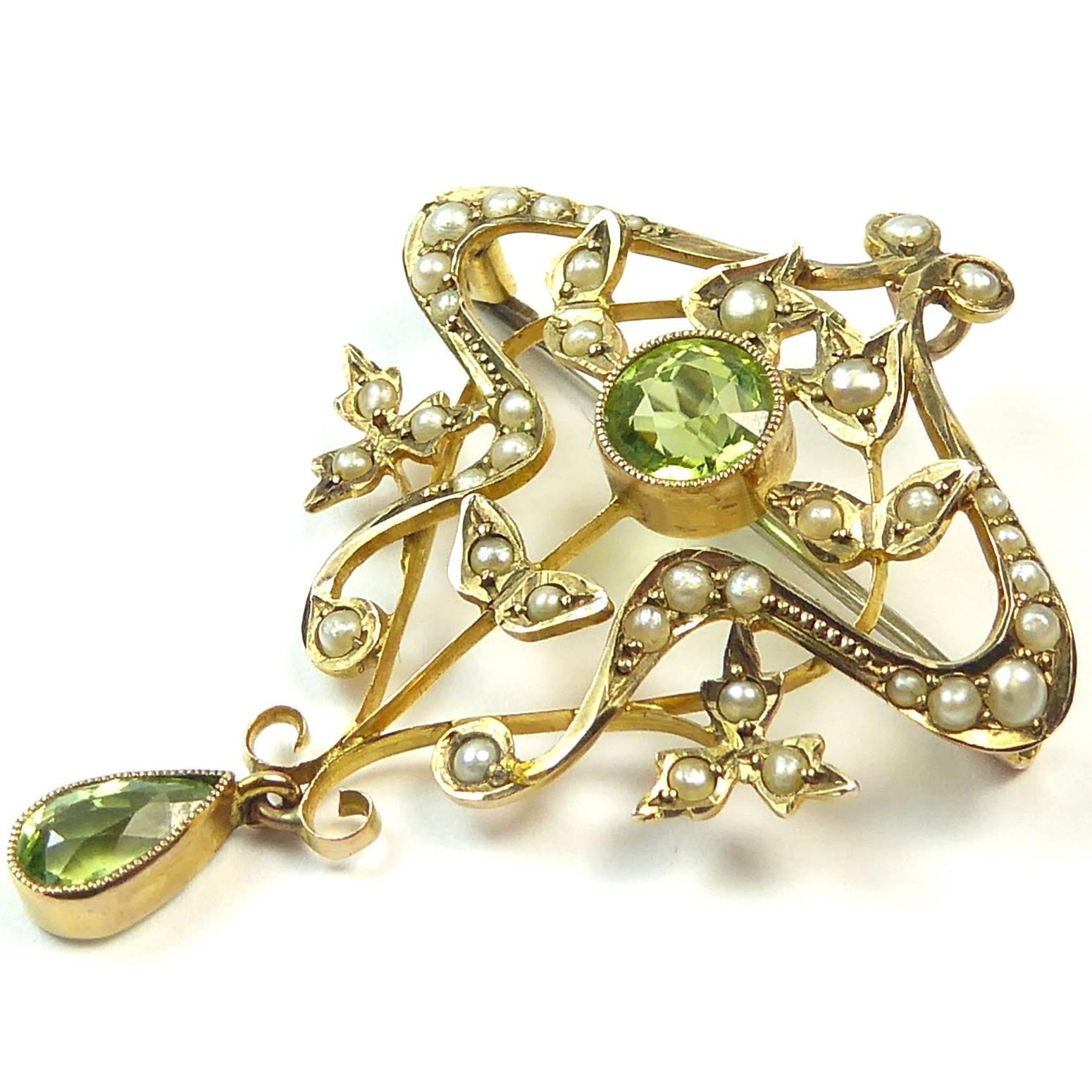 Women's Antique Art Nouveau Pendant Brooch with Peridots and Pearls, circa 1900