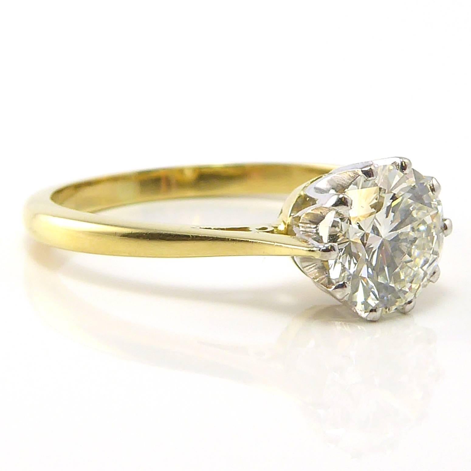 Details
1 x brilliant cut diamond
1.26ct
VVS2 clarity, I colour
Claw Set
18ct Yellow gold band
Hallmarked Sheffield 2000
Finger size 7 1/2 (US/Canada); P (UK/Australia)
Resizing available

A timeless style solitaire diamond engagement ring of recent