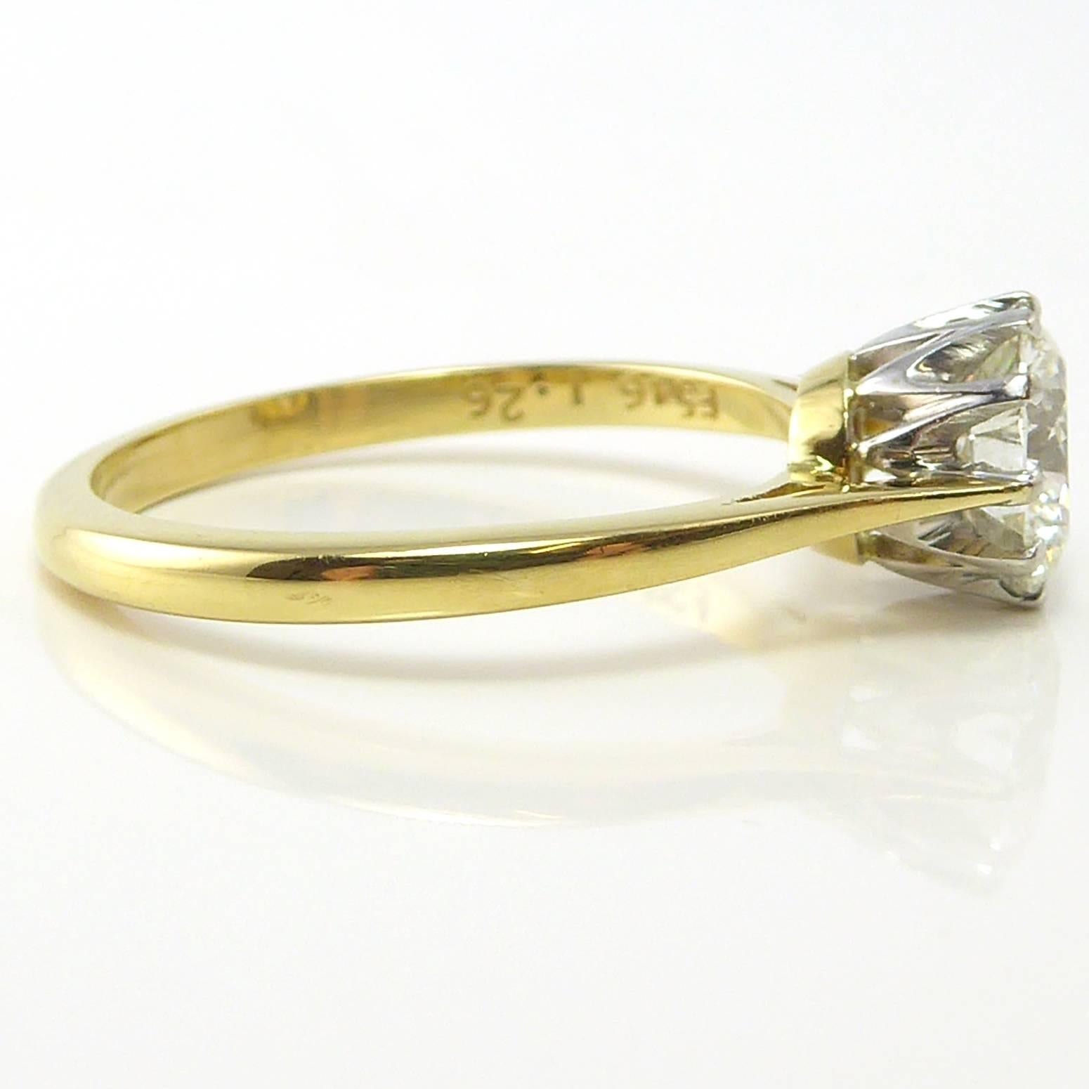 Diamond Engagement Ring, 1.26 Carat Brilliant Cut, Sheffield Hallmark 2000 In Excellent Condition In Yorkshire, West Yorkshire