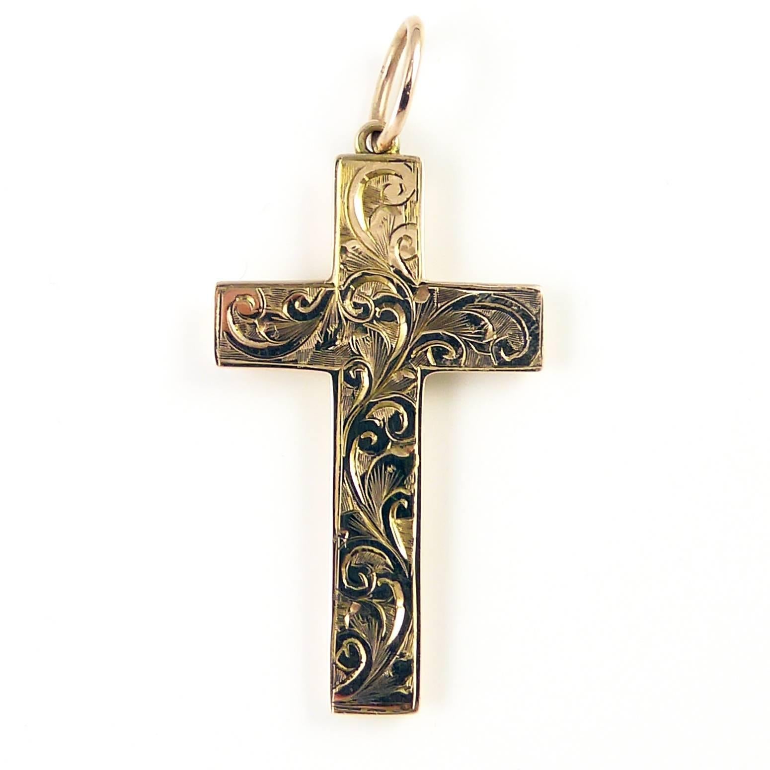 Antique Gold Cross Pendant, Engraved, Hallmarked Birmingham 1911 In Excellent Condition In Yorkshire, West Yorkshire
