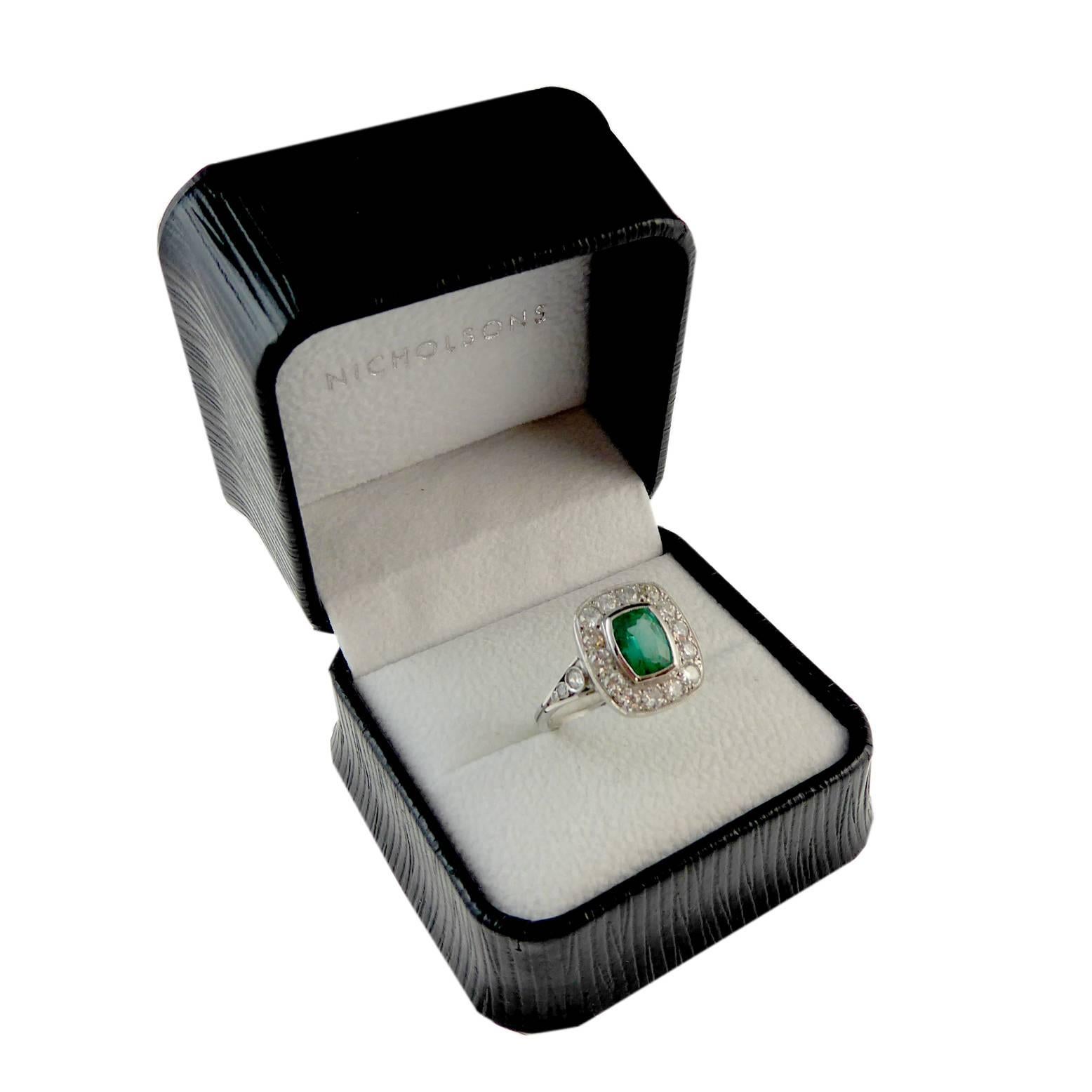 Art Deco Style Emerald and Diamond Ring, 1.04 Carat Emerald, Pre-Owned 5