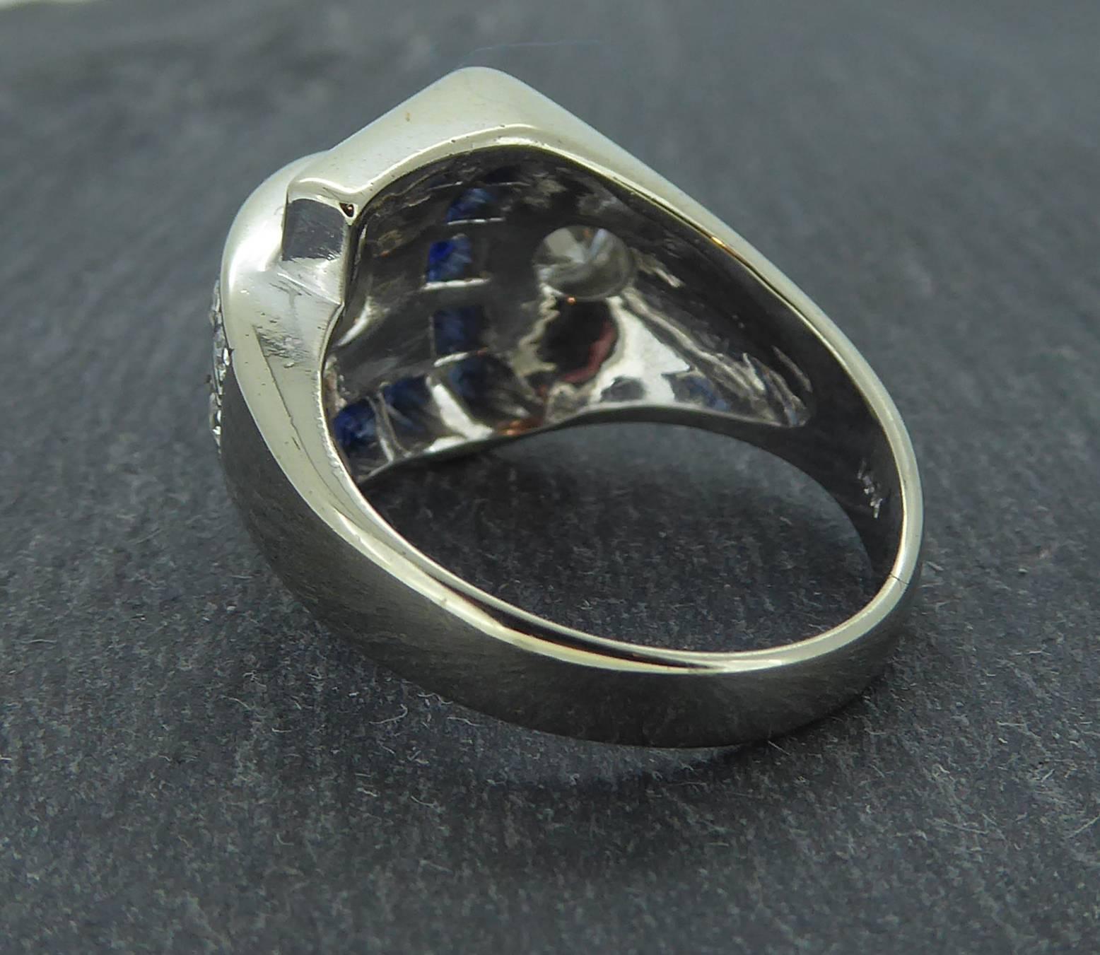 Art Deco Vintage Sapphire and Diamond Ring, circa 1940s
