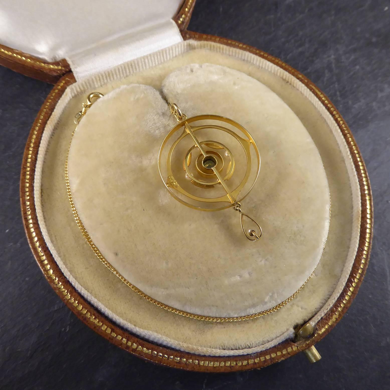 Round Cut Art Nouveau Antique Aquamarine and Pearl Pendant, Edwardian, 15 Carat Gold