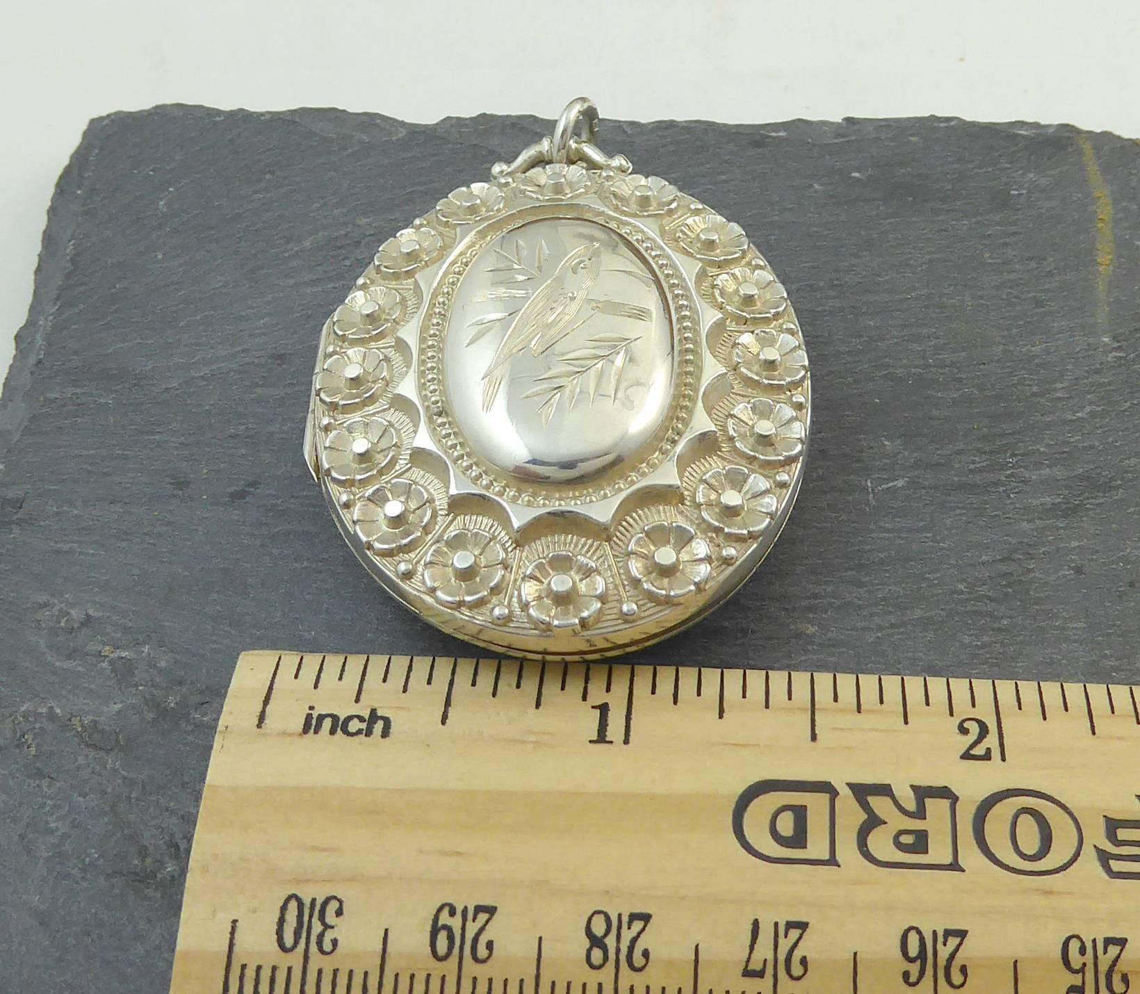 Victorian Silver Locket Hallmarked Birmingham, 1884 5