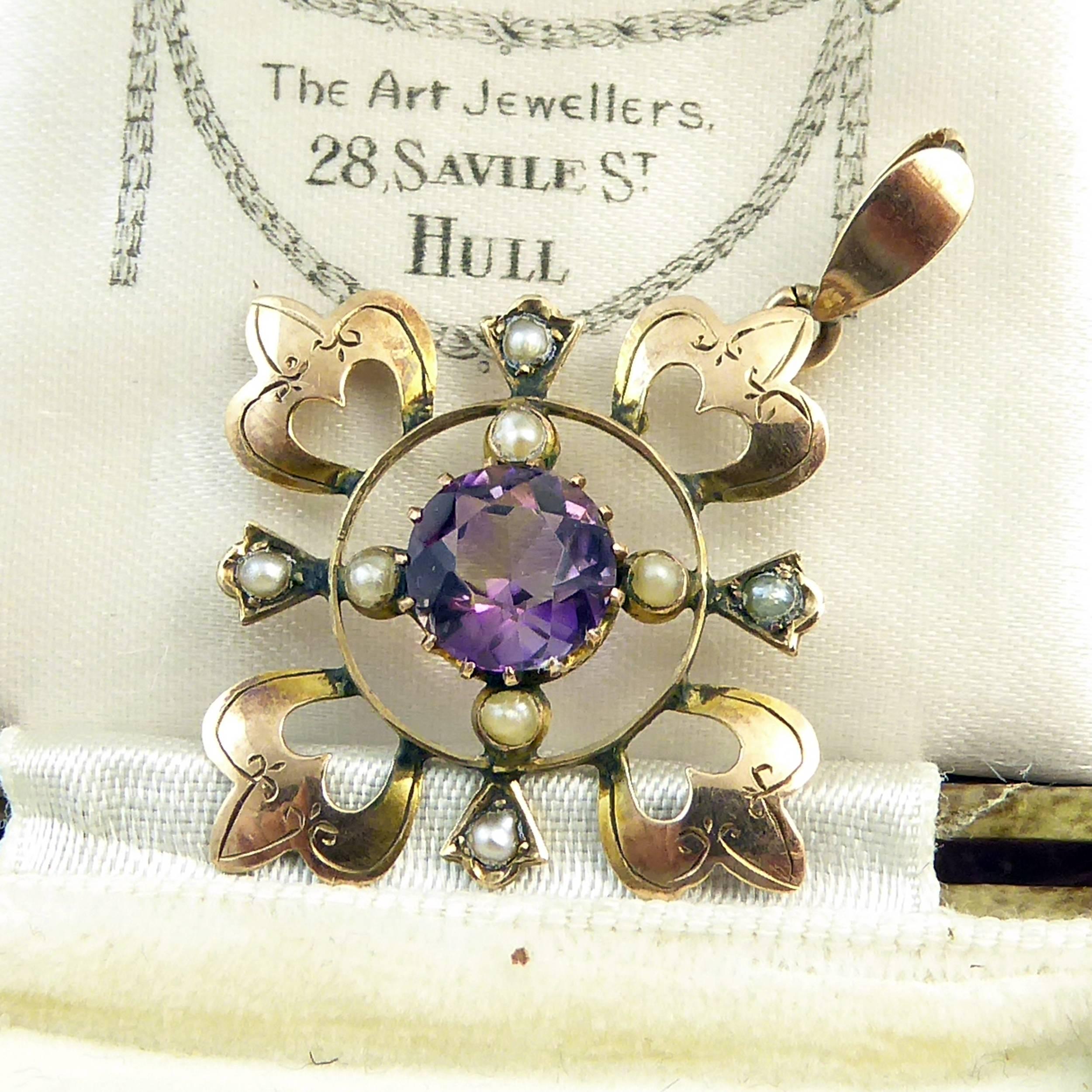 Antique Late Victorian Amethyst and Pearl Pendant, circa 1890s In Good Condition In Yorkshire, West Yorkshire