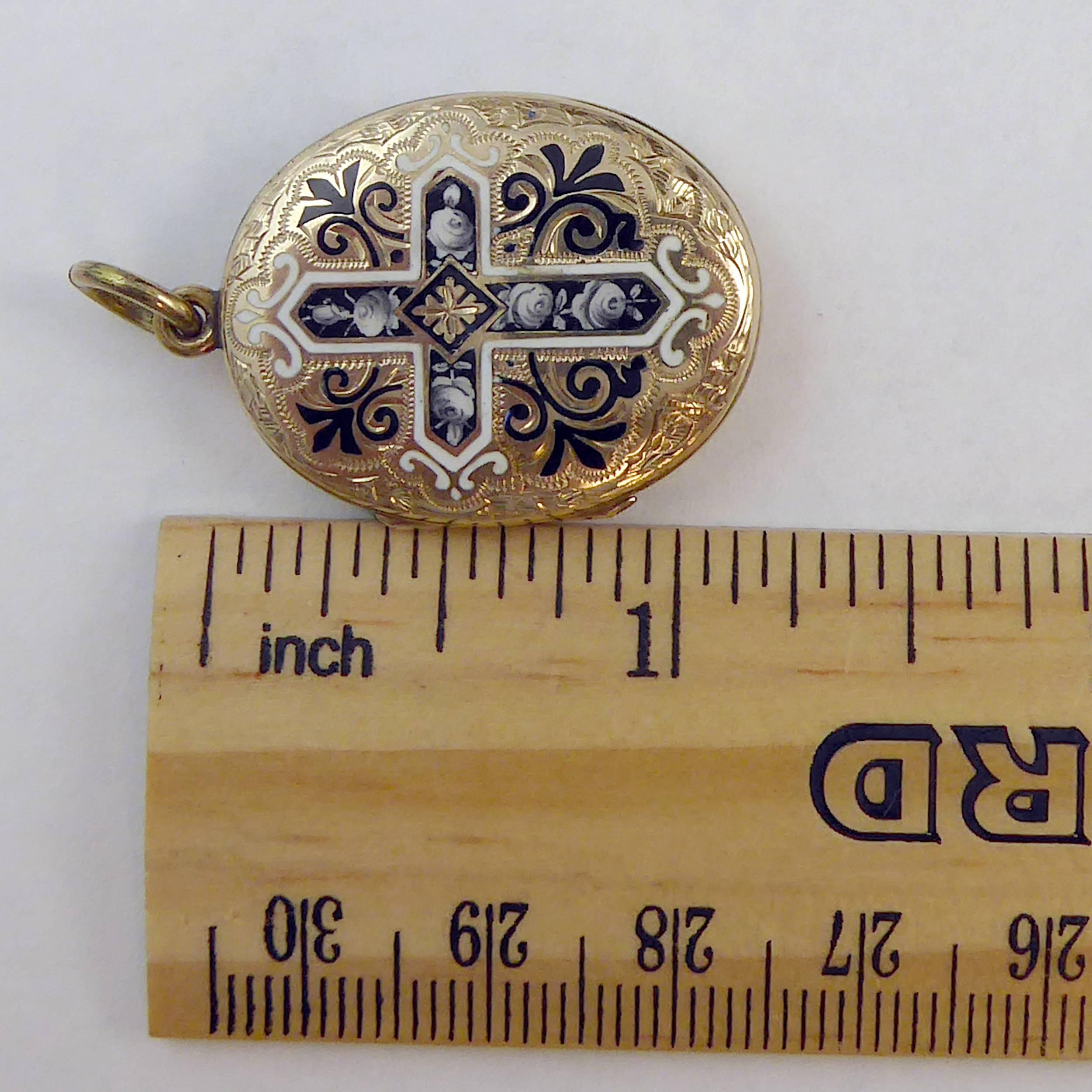 Victorian Gold Back and Front Locket, Engraved, Enamel Decoration, circa 1880 2