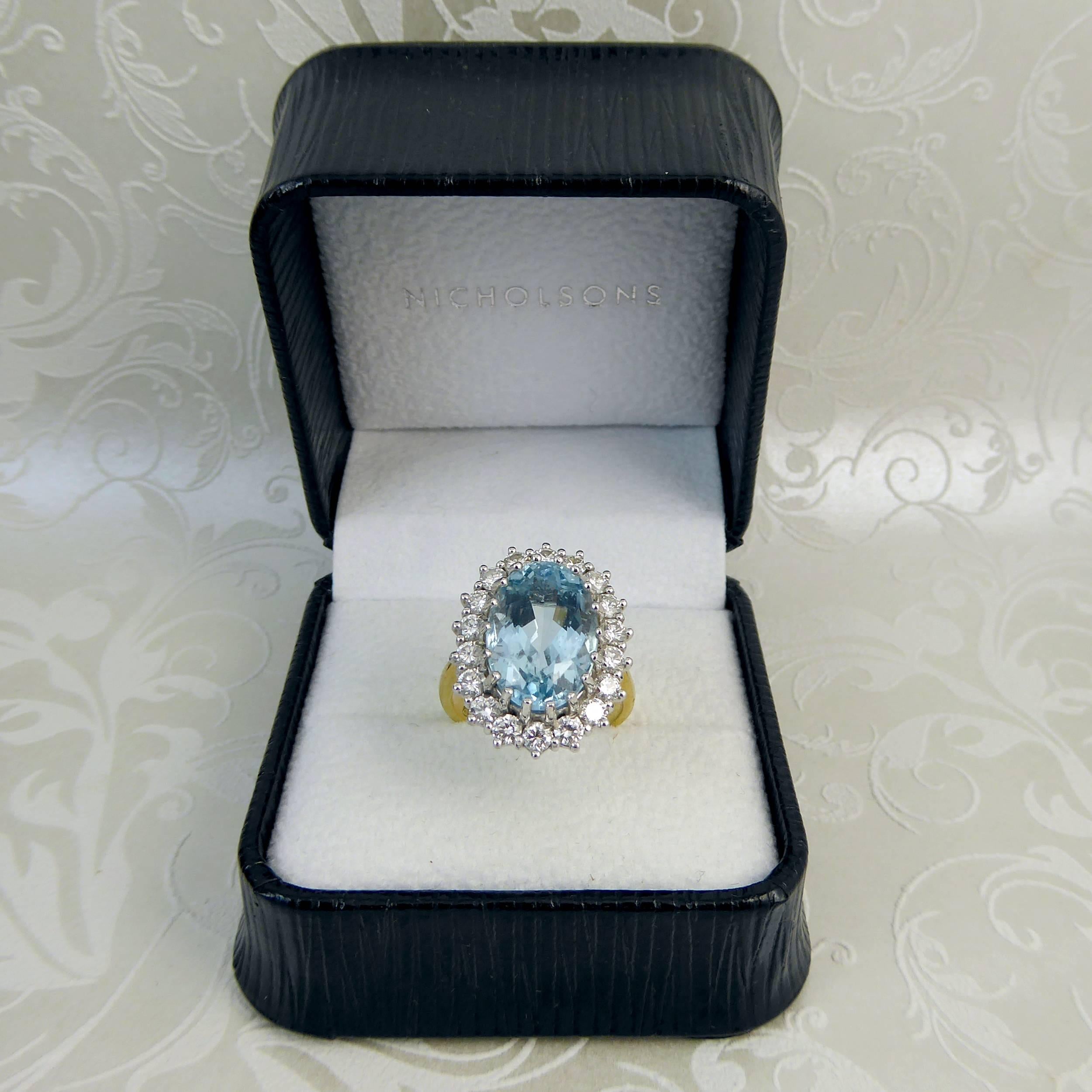 8.91 Carat Blue Topaz and Diamond Cluster Ring, 18 Carat Gold, London, 2005 2