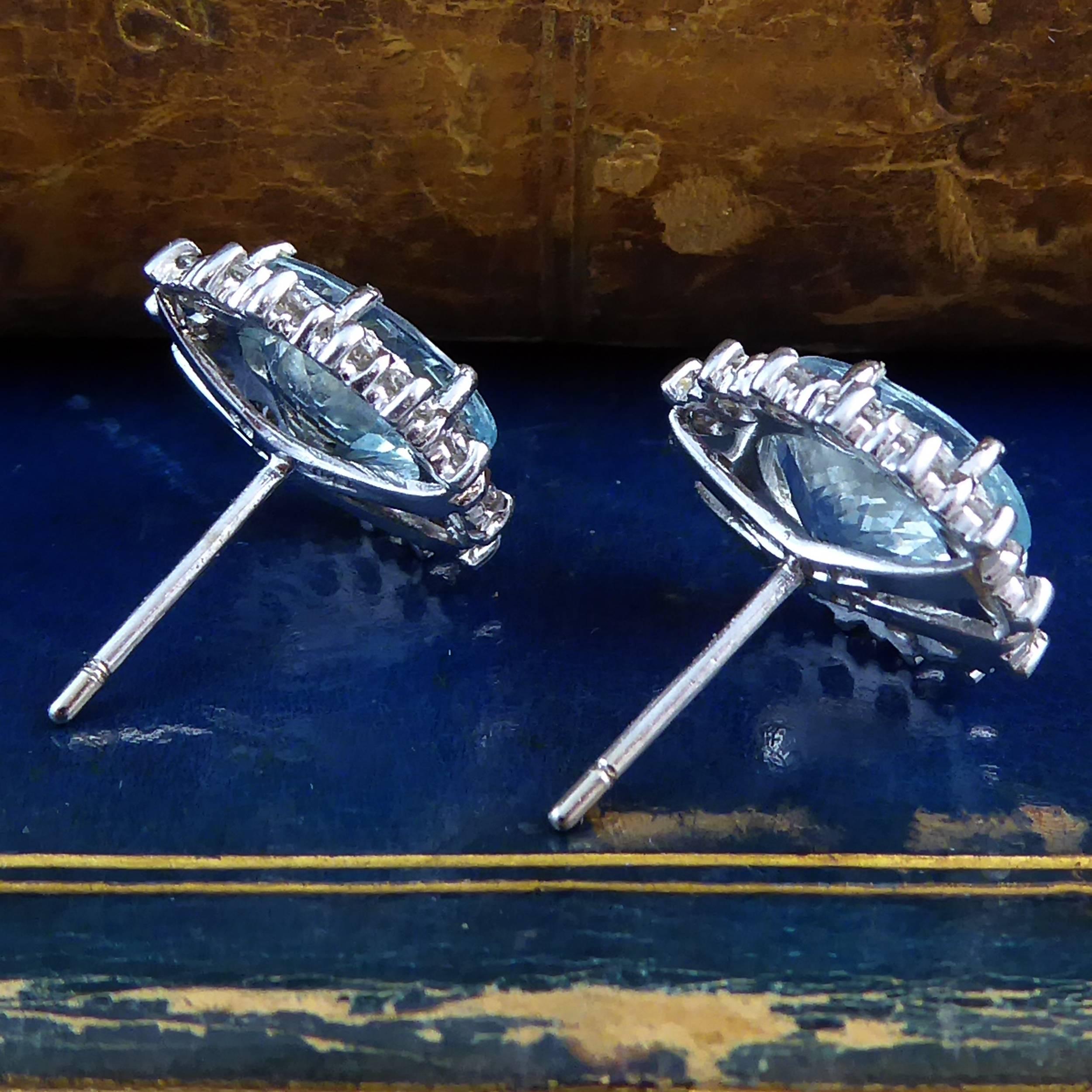 Vintage 4.60 Carat Aquamarine and Diamond Cluster Earrings, London, 1984 2