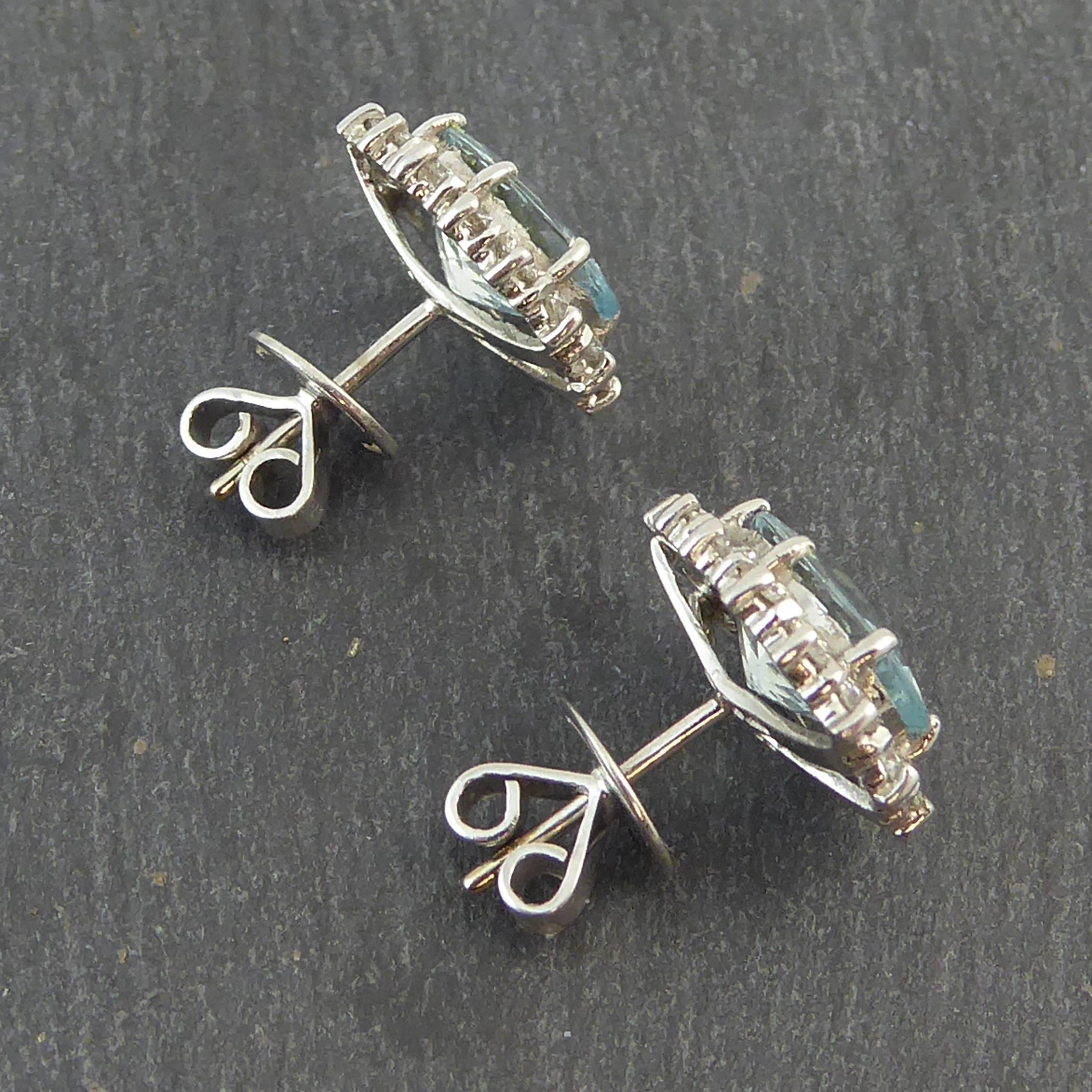 Retro Vintage 4.60 Carat Aquamarine and Diamond Cluster Earrings, London, 1984