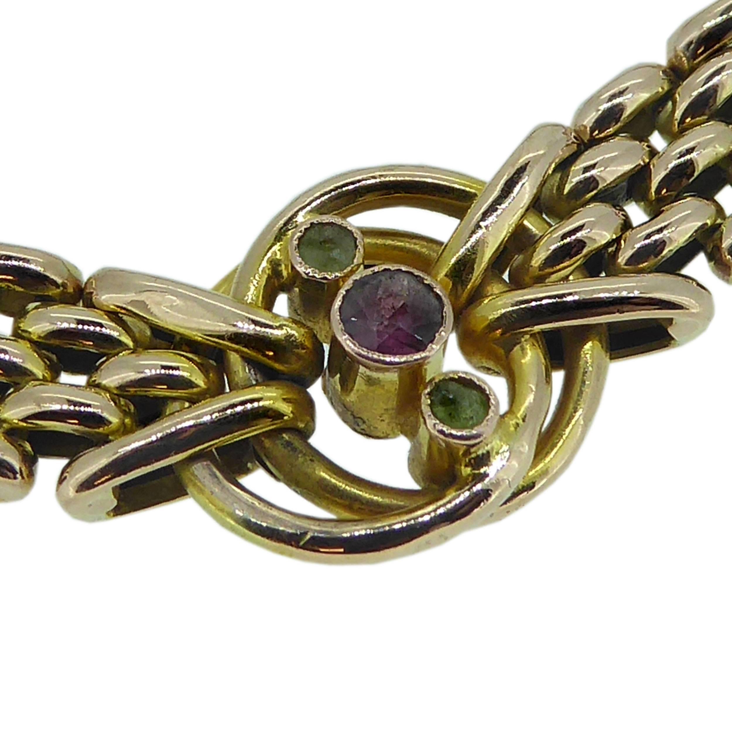 Victorian Gold Bracelet Set with Almandime Garnet and Peridot, 9ct Yellow Gold In Excellent Condition In Yorkshire, West Yorkshire