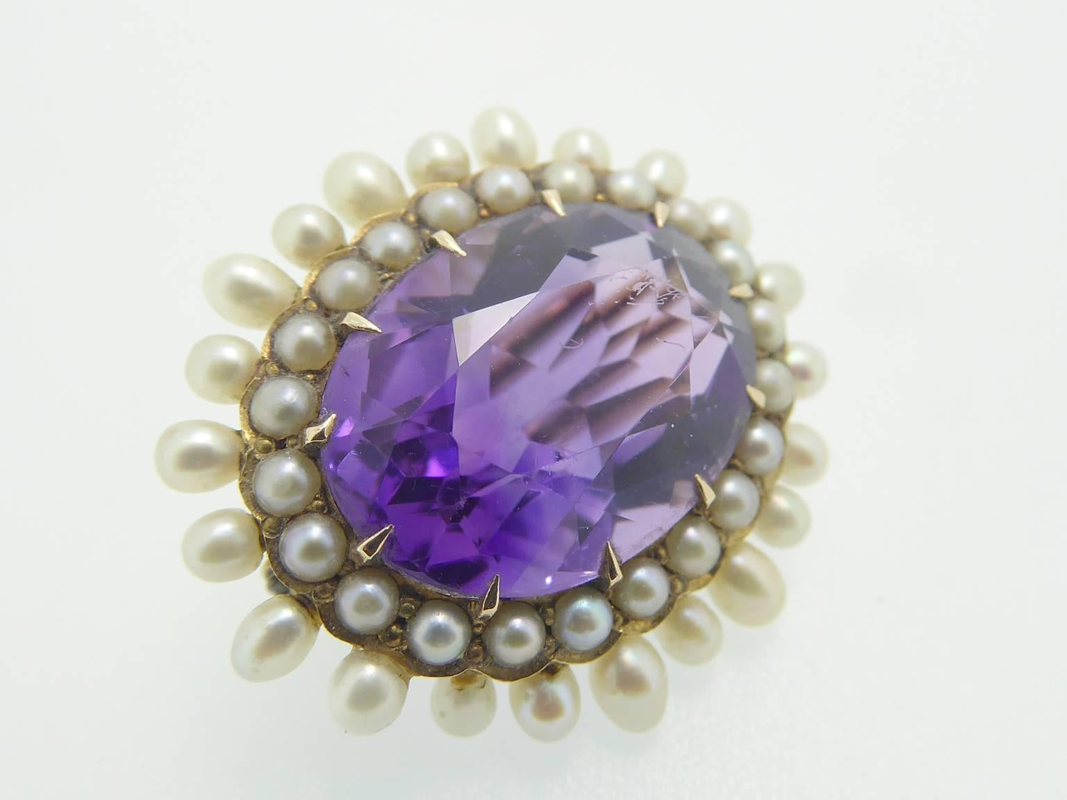 Antique Kohn Company Amethyst Pearl Gold Brooch circa 1909 In Excellent Condition In Yorkshire, West Yorkshire