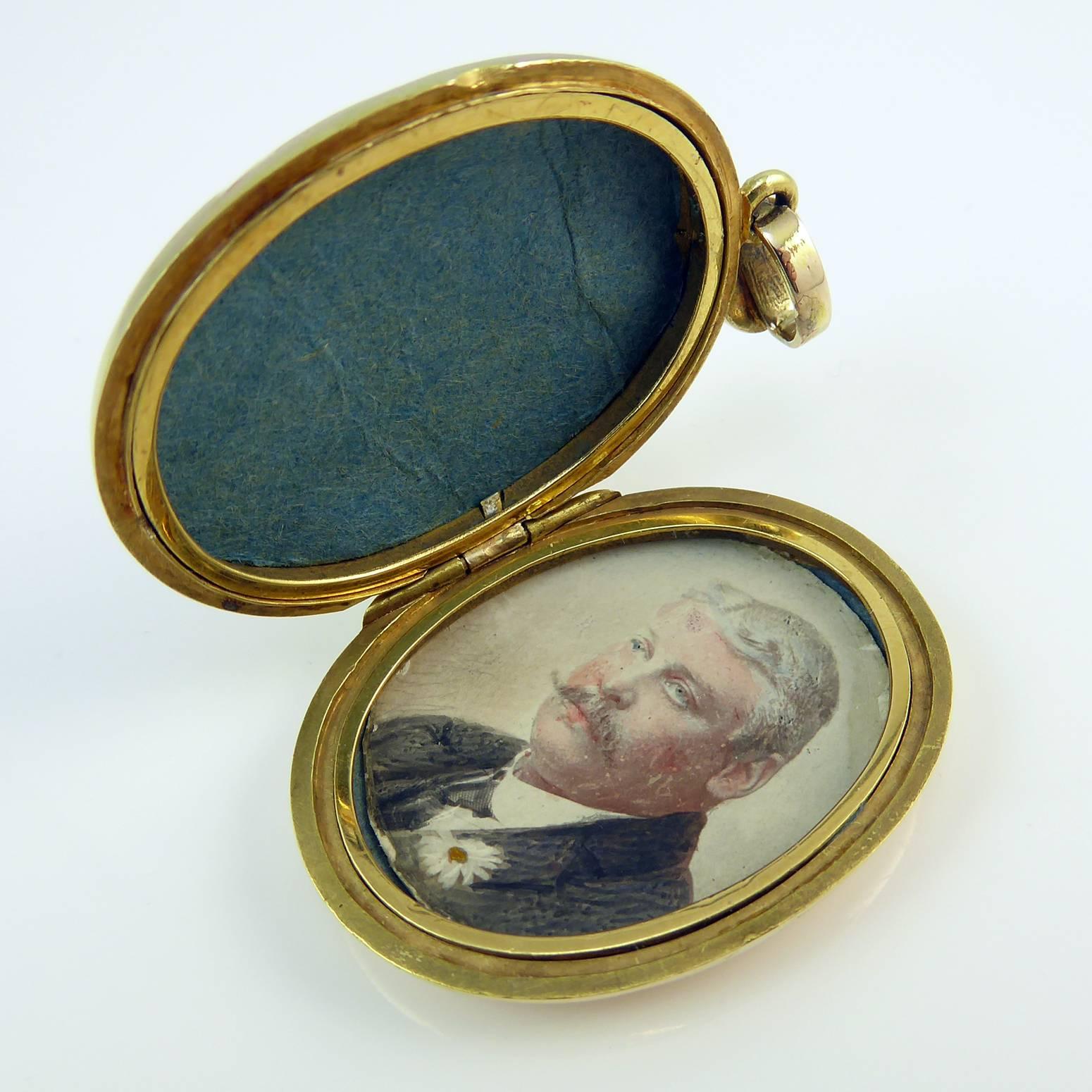 Antique Victorian Diamond Locket, 18 Carat Gold 2