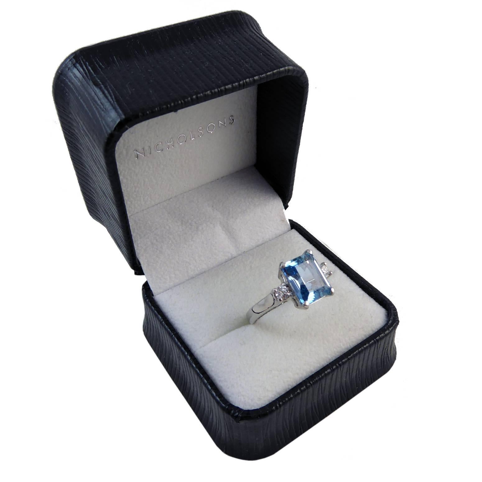 Emerald Cut Aquamarine Engagement Ring 3.0 Carat, 0.22 Carat Diamond Accents 1
