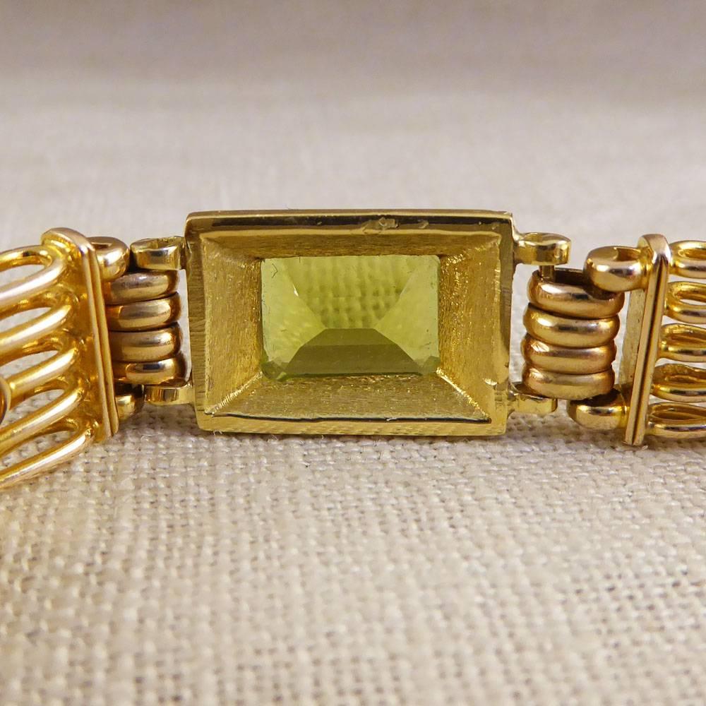 Edwardian Gate Bracelet Set with Peridots and Diamonds in 15 Carat Gold In Good Condition In Yorkshire, West Yorkshire