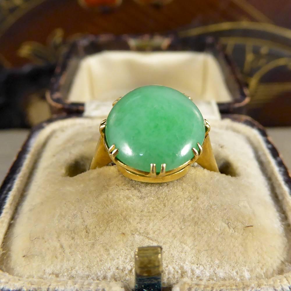 Antique Edwardian Jade Ring in 18 Carat Gold 2