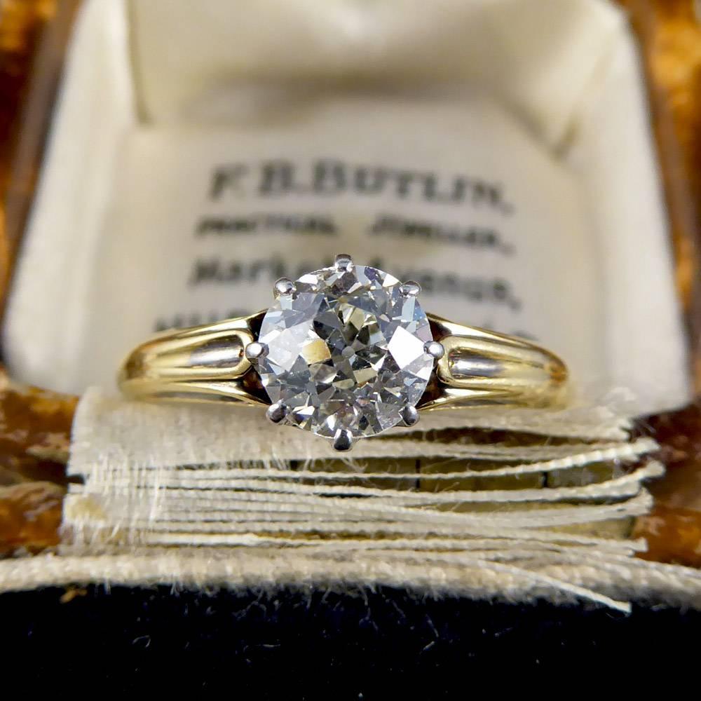 Late Victorian Diamond Solitaire Engagement Ring Set in 18 Carat Gold 3