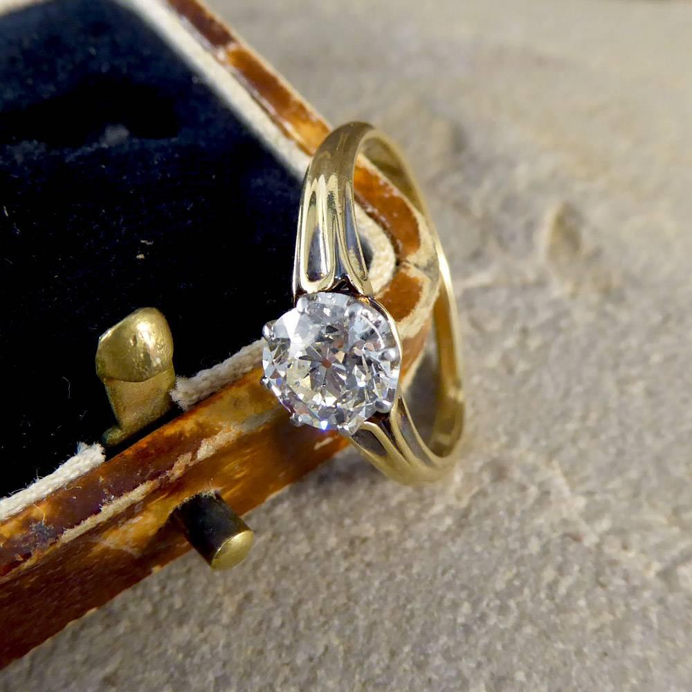 Late Victorian Diamond Solitaire Engagement Ring Set in 18 Carat Gold 5