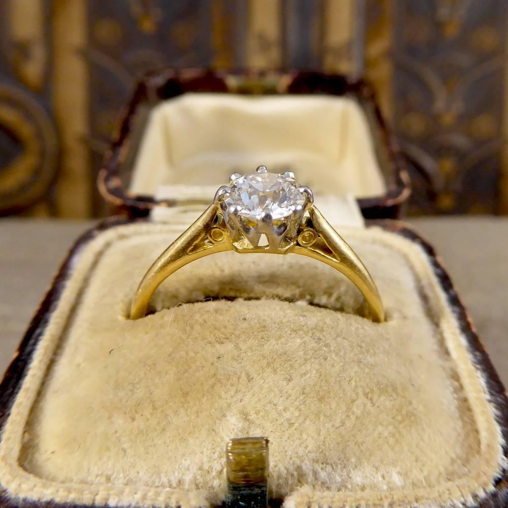 1930s Diamond Solitaire 0.71 Carat Ring in 18 Carat Yellow Gold 3