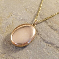 Late Victorian Cross Mourning Locket and Chain in 9 Carat Gold