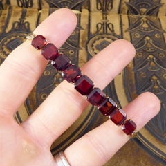 Antique Edwardian Bracelet with Red Garnet Stones in 9 Carat Gold