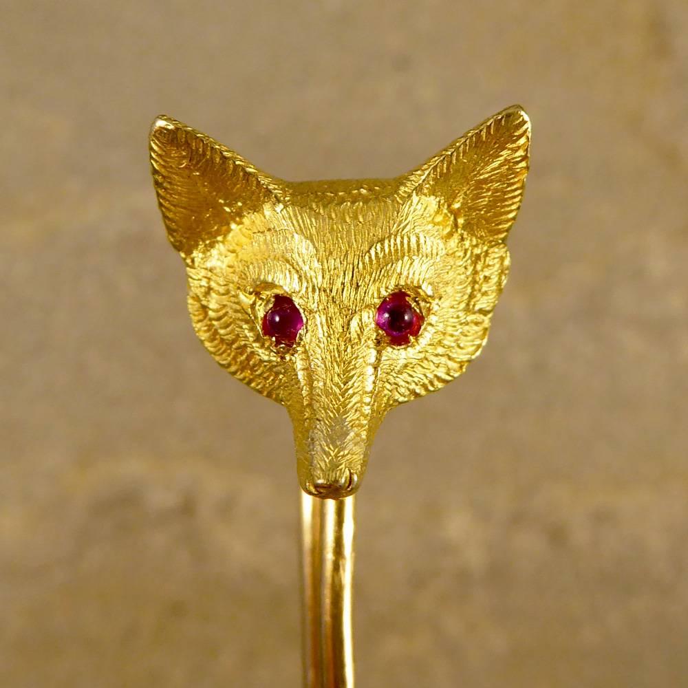 Antique Edwardian Fox Head Brooch with Cabochon Ruby Set Eyes in 15 Carat Gold 2