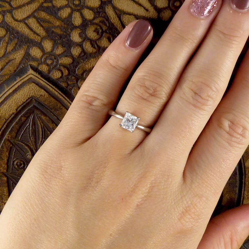 Women's Princess Cut 1 Carat Diamond Solitaire Ring Set in 18 Carat White Gold