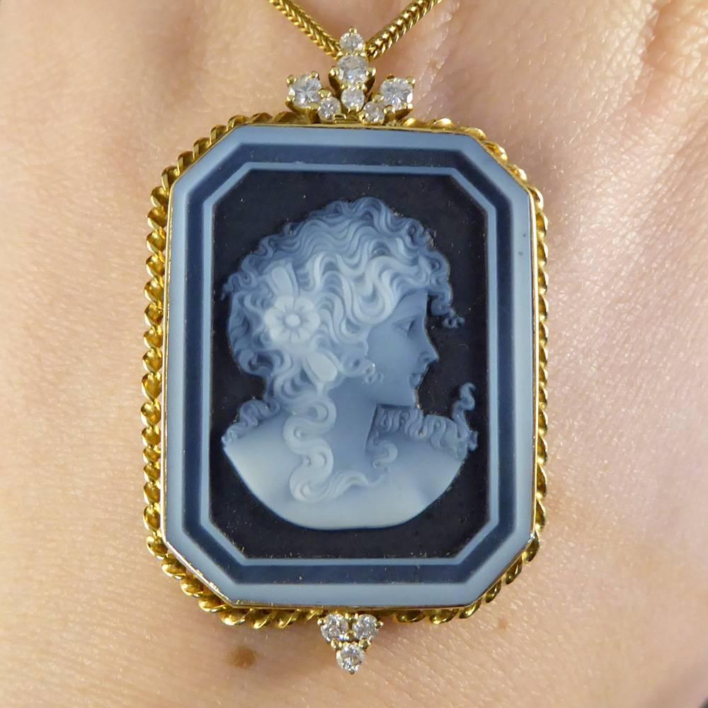 Diamond and Banded Agate Portrait Pendant in 18 Carat Gold 2