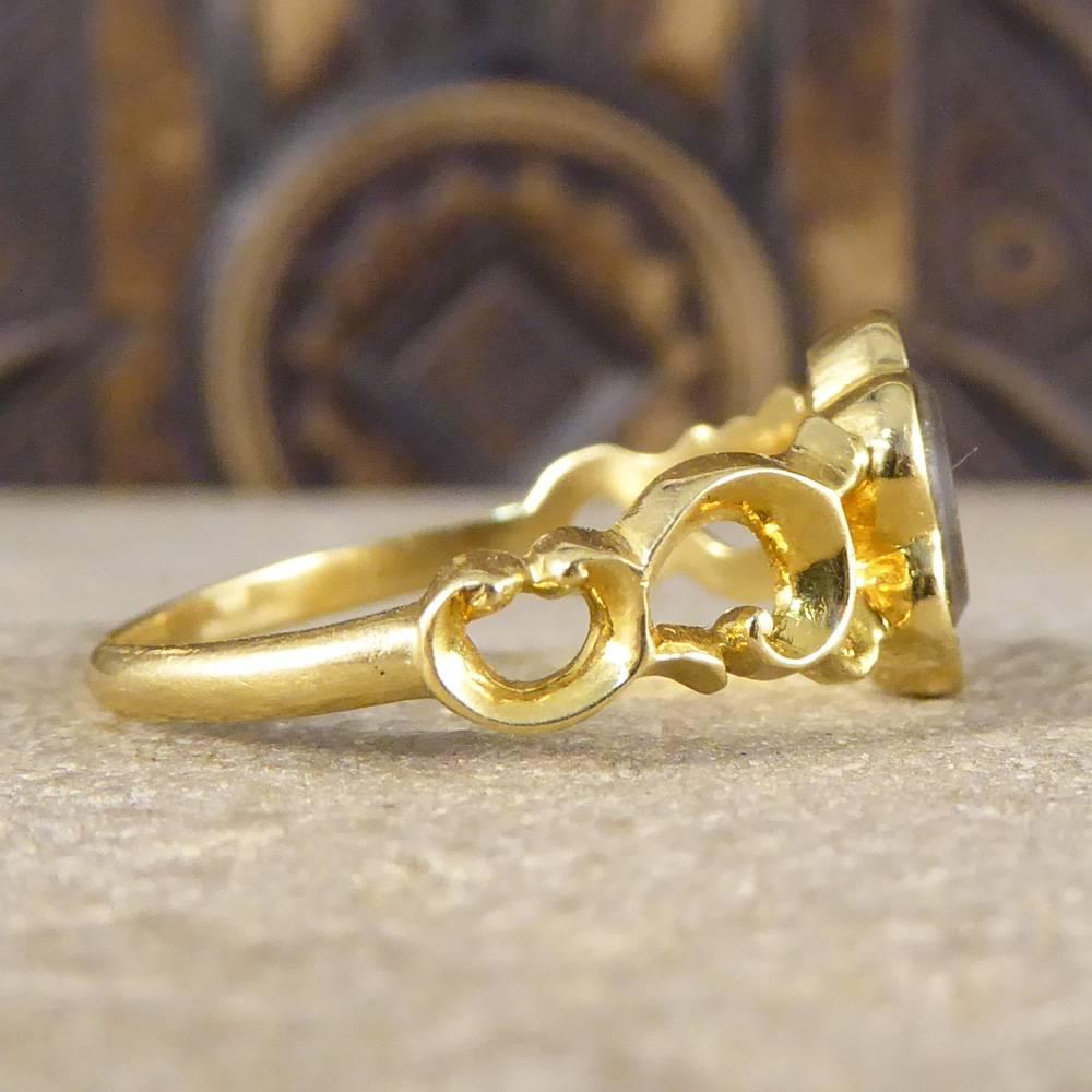 Victorian Flower Mourning 15 Carat Gold Ring In Good Condition In Yorkshire, West Yorkshire