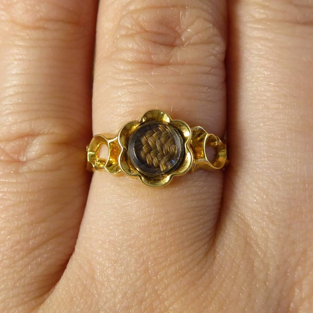 Victorian Flower Mourning 15 Carat Gold Ring 5