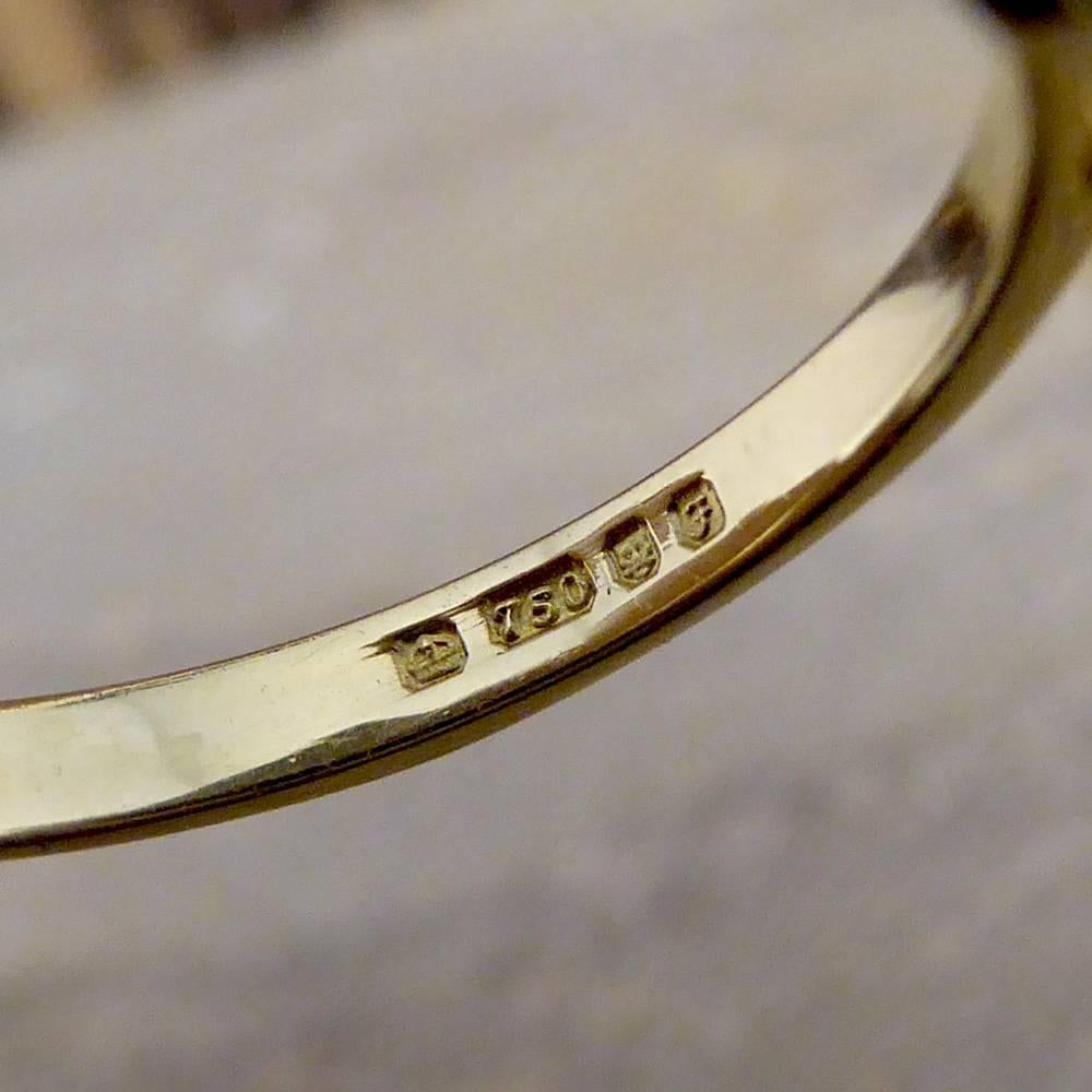 Contemporary Diamond Solitaire Engagement Ring in 18 Carat Gold, 0.50 Carat Round Brilliant