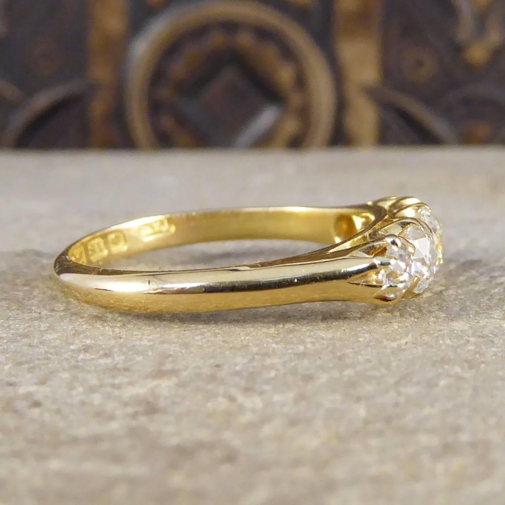 Antique Edwardian Five-Stone Diamond 18 Carat Gold Ring In Good Condition In Yorkshire, West Yorkshire